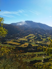 「大涌谷遠景」（A Distant View of Sulphur Valley）